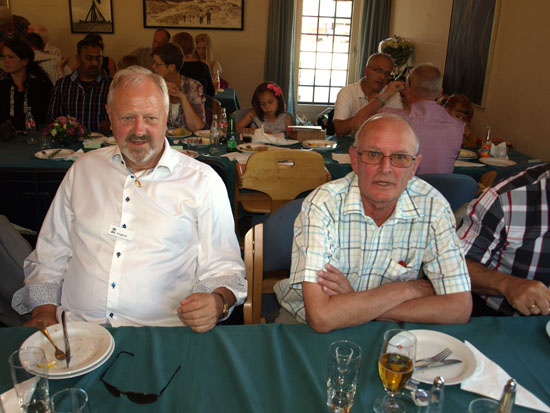 2013 (011)